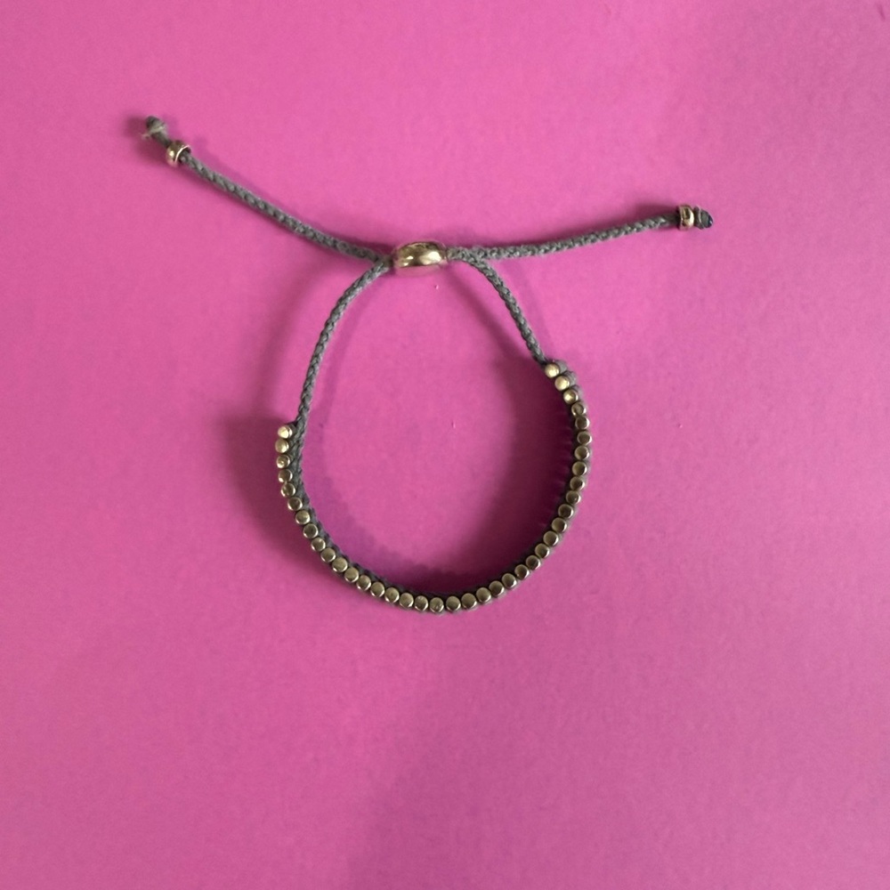 Links of London Pre-0wned Friendship Bracelet in Gray-Blue & Silver.